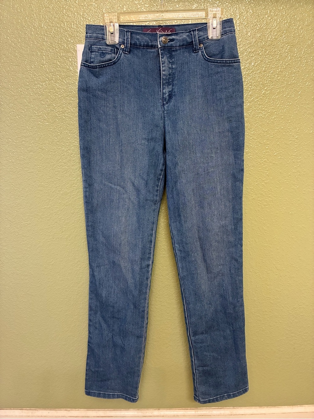 Gloria Vanderbilt Women's Straight Leg Jeans - Blue Denim